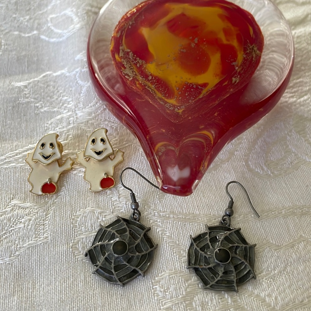 Pair of Pierced Earrings Whimsical Ghost 👻 and Cobweb Theme